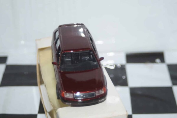 Schabak orion in dark red 1:43 ref 1093