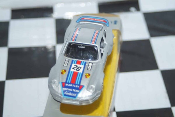 Norev porsche 911 #26 in silver 1:43 scale