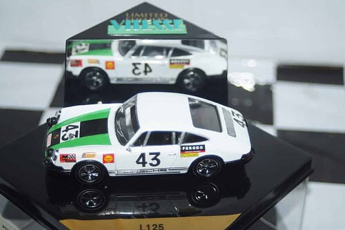 Vitesse porsche 911gt2 #62 le mans 1998 1:43 diecast ref v98126