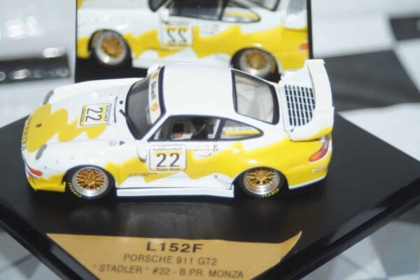Vitesse porsche 911gt2 #73 le mans 1998 1:43 ref v98175(broken lid)