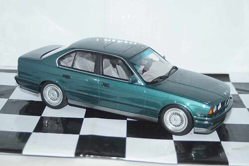 Otto bmw m5 e34 cecotto green 1:18 ot968