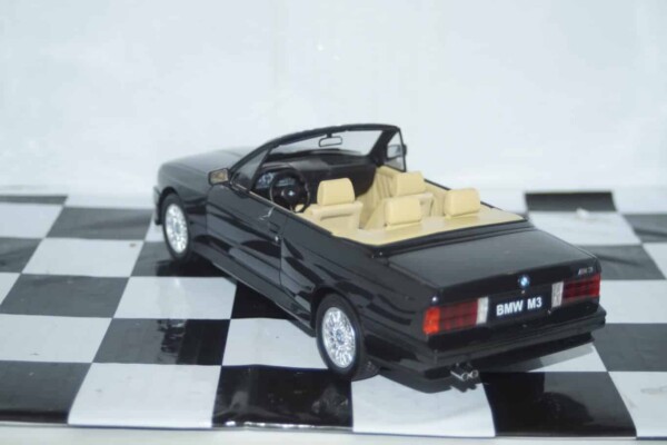Otto bmw e30 m3 convertible black 1990 1:18 ot1012