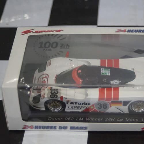 Spark dauer porsche 962 winner 24h le mans 1994 1:43 ref 43lm94