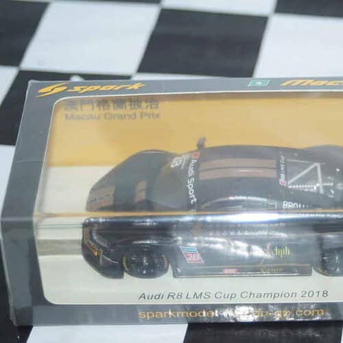 Spark audi r8 lms cup champion 2018 1:43 ref sa177