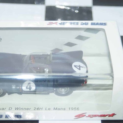 Spark jaguar d type winner 24h le mans 1956 1:43 ref 43lm56