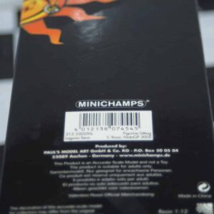 Minichamps yamaha v.rossi  figurine 2005  1:12th 312 050096