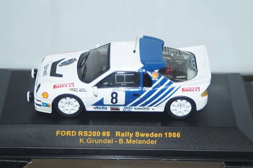 Ixo ford rs200 rally d'ypres 1986 #5 r.droogmans rac066 1:43
