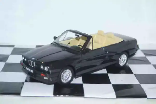 Otto bmw e30 m3 convertible black 1990 1:18 ot1012