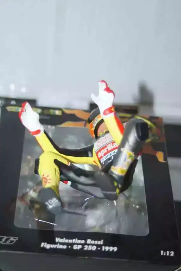 Minichamps v.rossi gp 250 1997 figurine 1:12th 312 990146