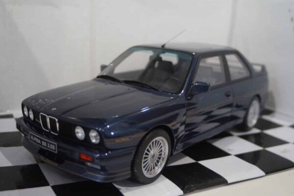 Otto bmw alpina e30 b6 3.5 ltr blue 1/12 resin g074