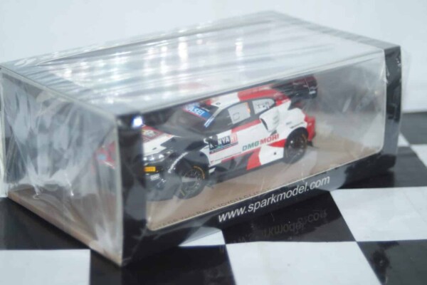 Spark toyota gr yaris rally 1 4th safari kenya 2022 s.ogier 1:43 resin s6707