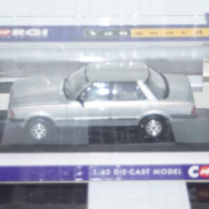 Vanguards ford cortina mk5 crusader 1600 silver 1/43 ref va15001