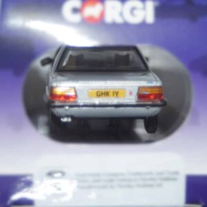 Vanguards ford cortina mk5 crusader 1600 silver 1/43 ref va15001