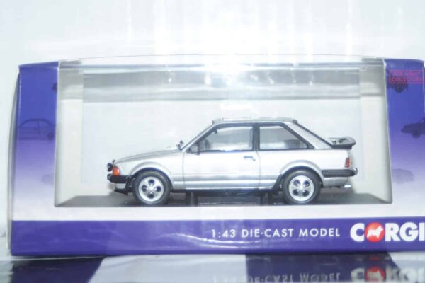 Vanguards ford escort mk3 xr3i silver 1/43 ref va11017