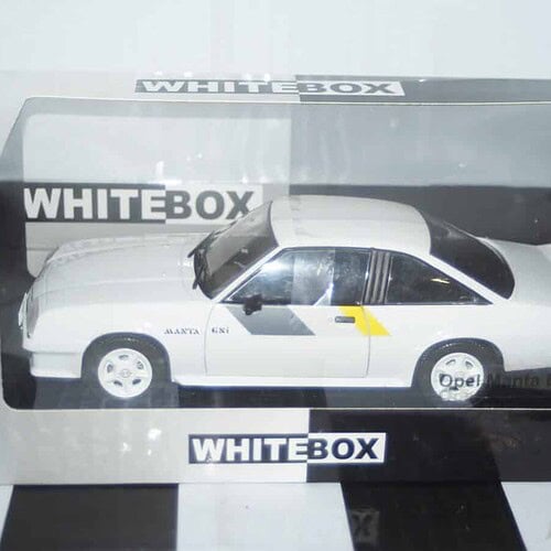 Whitebox opel manta b gsi white 1:24 wb124173-o