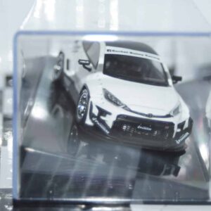 Ixo pandem gr yaris white moc327.22