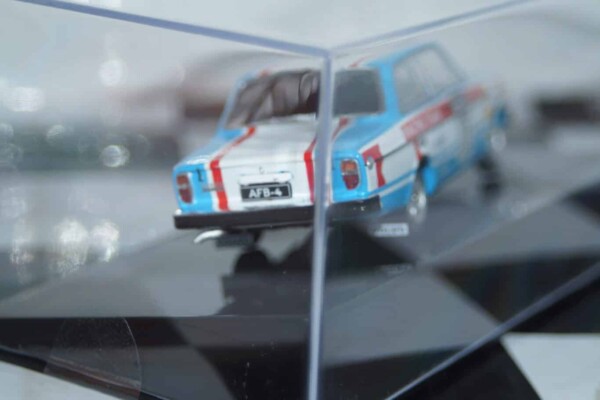 Ixo volvo 142 rac rally m.alen/a.aho 1972 diecast 1:43 rac426.22