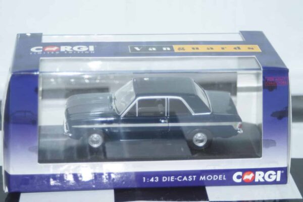 Vanguards ford cortina mk2 twin cam (lotus) anchor blue va04120