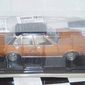 Ixo ford escort mk3 rs turbo 1984 diecast 1:43 clc420n
