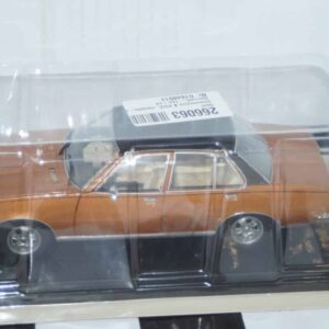 Ixo ford escort mk3 rs turbo 1984 diecast 1:43 clc420n