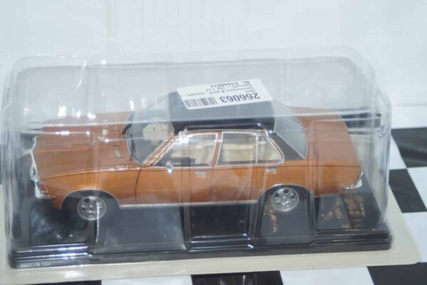 Ixo ford escort mk3 rs turbo 1984 diecast 1:43 clc420n