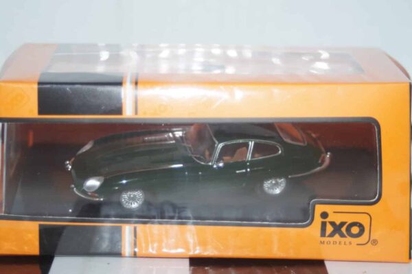 Ixo ford escort mk3 rs turbo 1984 diecast 1:43 clc420n