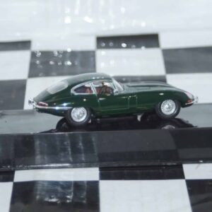 Ixo ford escort mk3 rs turbo 1984 diecast 1:43 clc420n