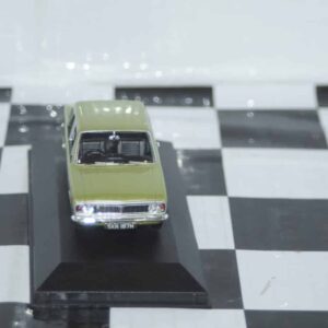 Vanguards ford cortina mk2 (lotus) fern green va04121