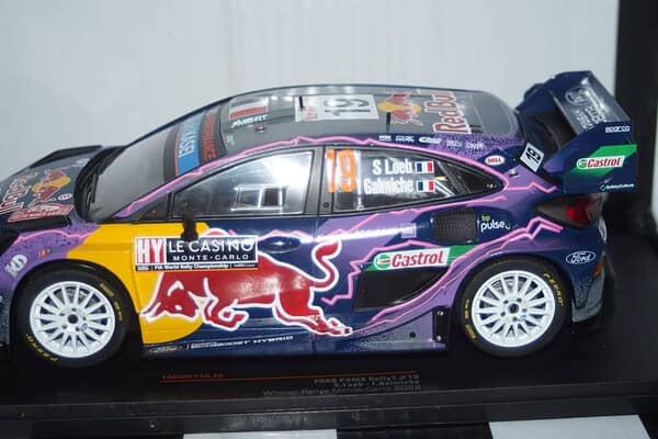 Ixo ford puma #19 winner in the monte carlo 2022 s.loeb ref rmc110.22