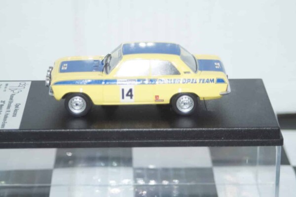 Ixo ford puma #16 a.fourmaux in the monte carlo 2022 ref rmc111.22