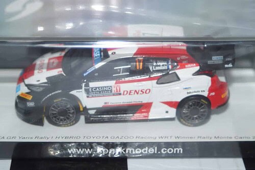Spark toyota gr yaris wrt 3rd rally safari kenya #18 2022 t.katsuka 1:43 resin s6710