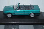 Corgi vanguards bmw 323i (e30) saloon green va13802 1:43