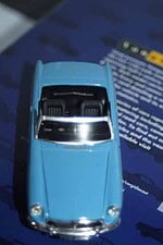 Corgi vanguards mgb 50th anniversary twin pack blue and bronze mg1002 1:43
