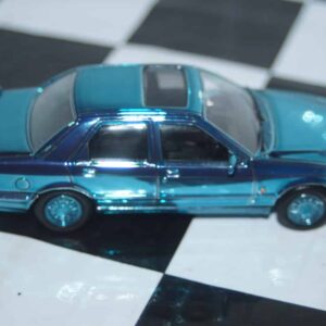 Corgi vanguards sierra sapphire cosworth 4 x 4 mica-chrome va10003 1:43 scale