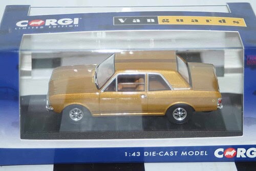 Vanguards ford cortina mk3 2000e black ref va10317