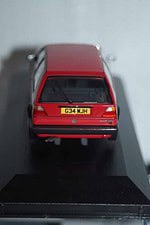 Corgi vanguards volkswagen golf mk 2 gti red va13600 1:43