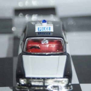 Vanguards ford zephyr 6 mk3 west riding constabulary police ref va46000