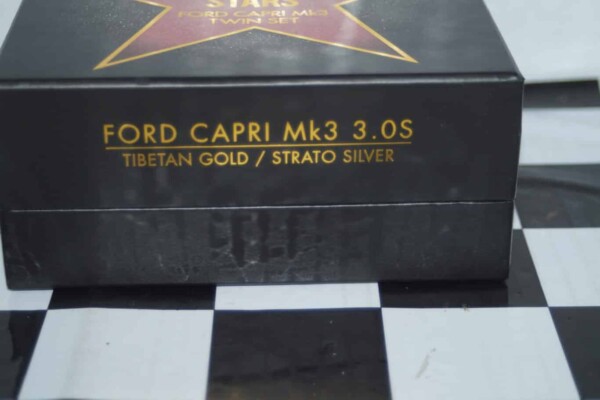Corgi ford sierra cosworth 4 x 4 lombard rally 1991 ref va10007 1:43rd
