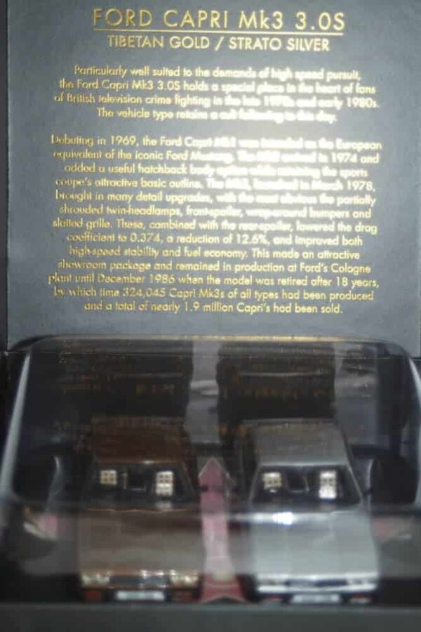 Corgi ford sierra cosworth 4 x 4 lombard rally 1991 ref va10007 1:43rd