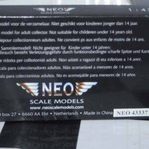 Neo models ford scorpio mk1,maroon neo43337 1:43 scale,crack in case