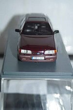 Neo models ford scorpio mk1,maroon neo43337 1:43 scale,crack in case