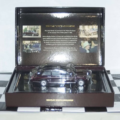 Minichamps bentley exp speed 8 le mans 24hrs 2002  ref 436 021308 1:43