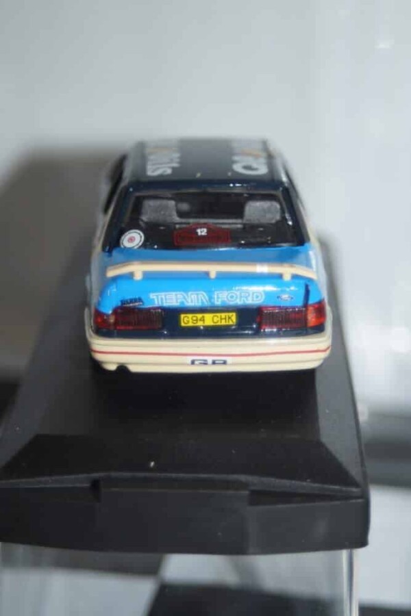 Vitesse ford sierra q8 #12 1:43rd ref 710