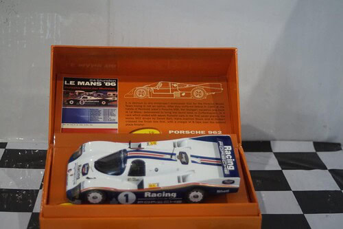 Slot it porsche 962 lm1986 #1 h.j.stuck cw04