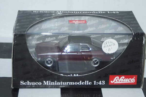 Schuco opel manta a 1:43,ref 02527