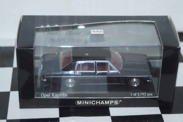 Minichamps opel kapitan 1951 in brown 1:43 430 043307