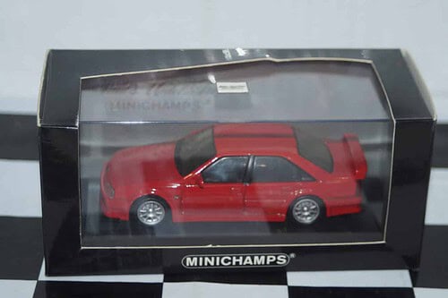 Minichamps opel omega evolution 500 red in 1:43 (wrong box)