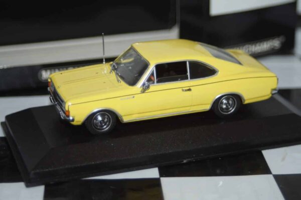 Minichamps opel rekord c coupe yellow 1966 430 046125
