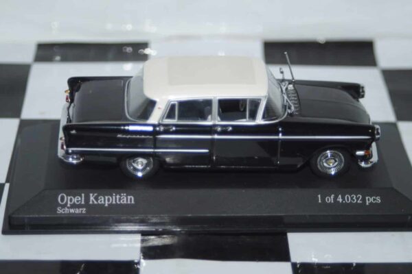 Minichamps opel kapitan 1959-1963 in black 1:43 430 040000