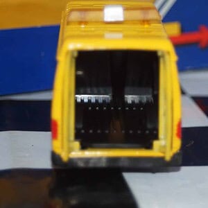 Corgi ford transit van aa yellow 1:36th c656/5